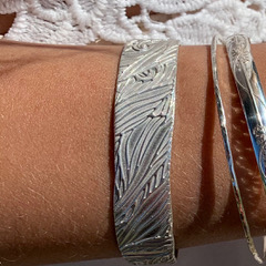 www.silverfinchjewelrydesign.com/texturedcuff/