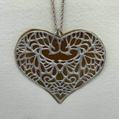 www.silverfinchjewelrydesign.com/necklace
