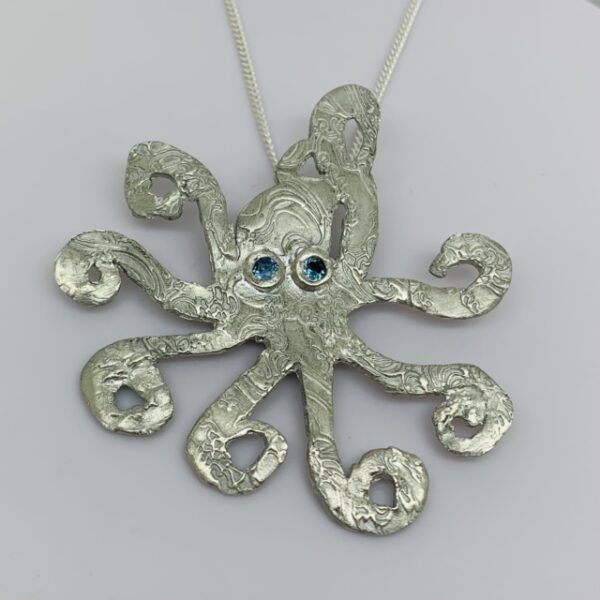 LadyJaneOctopusPendant