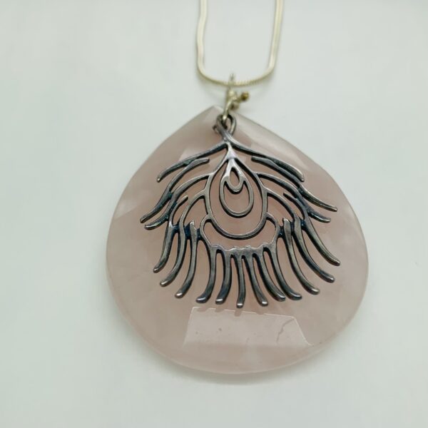 FacetedRoseQuartzPendant